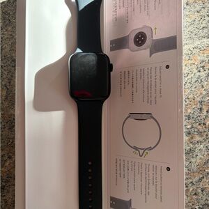 Apple Watch SE 3 with Midnight Black Band M/L